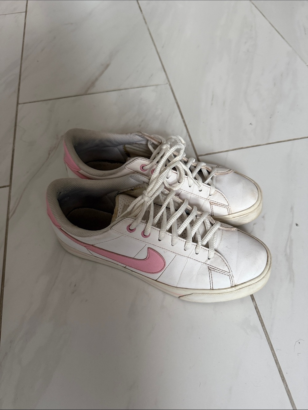 Nike White Sneakers with Pink Swoosh - Women’s Low-Top